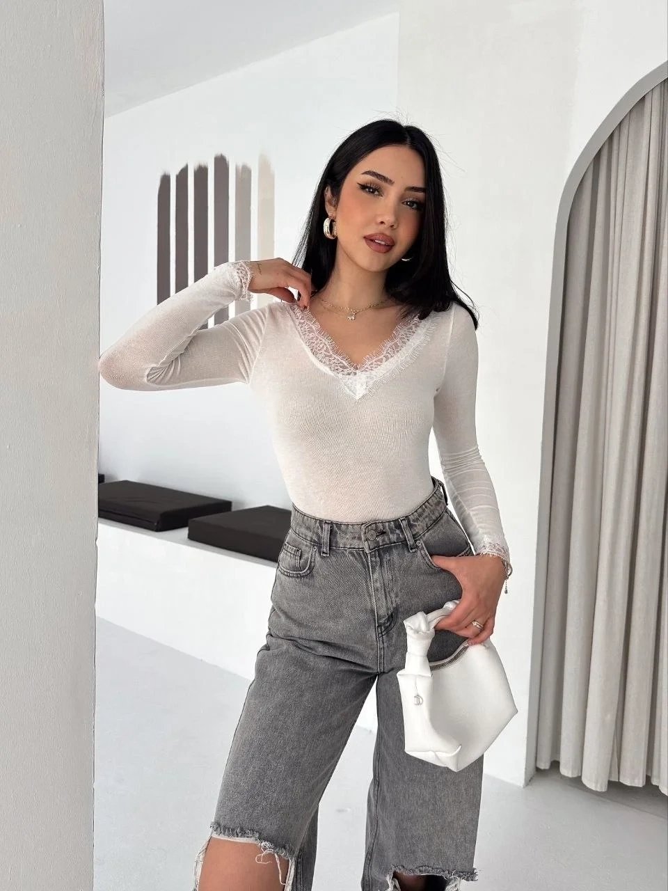 Femea Albă Dantel Detaliu V Guler Cașmir Texturat Crop Bluză 5