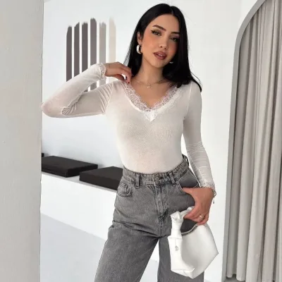 Femea Albă Dantel Detaliu V Guler Cașmir Texturat Crop Bluză 5
