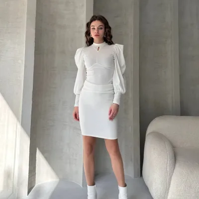 Bluzë Crep me Jakë Puthje dhe Mëngë Princeshe e Bardhë 3