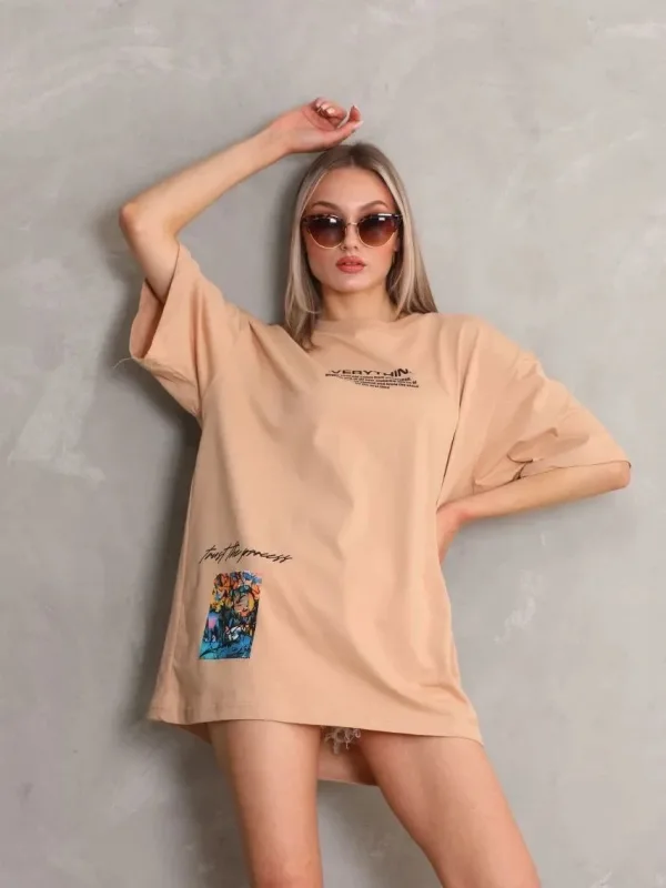 Γυναικείο Μπεζ Oversize Στρογγυλό Λαιμό Τυπωμένο Κοντομάνικο Μπλουζάκι 2