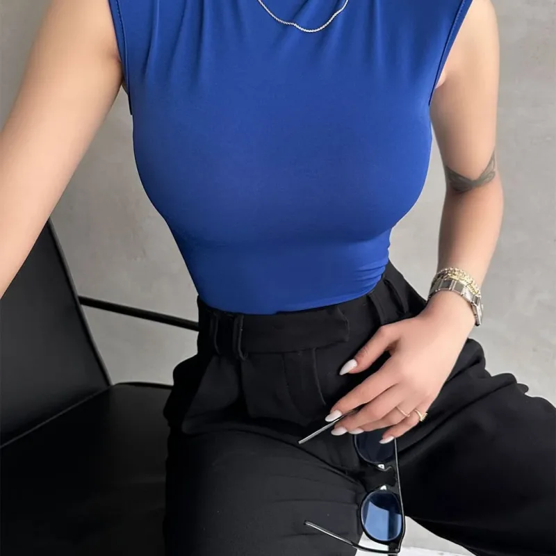 Leđa Dekolte Buzzy Bluz Boja Saksa