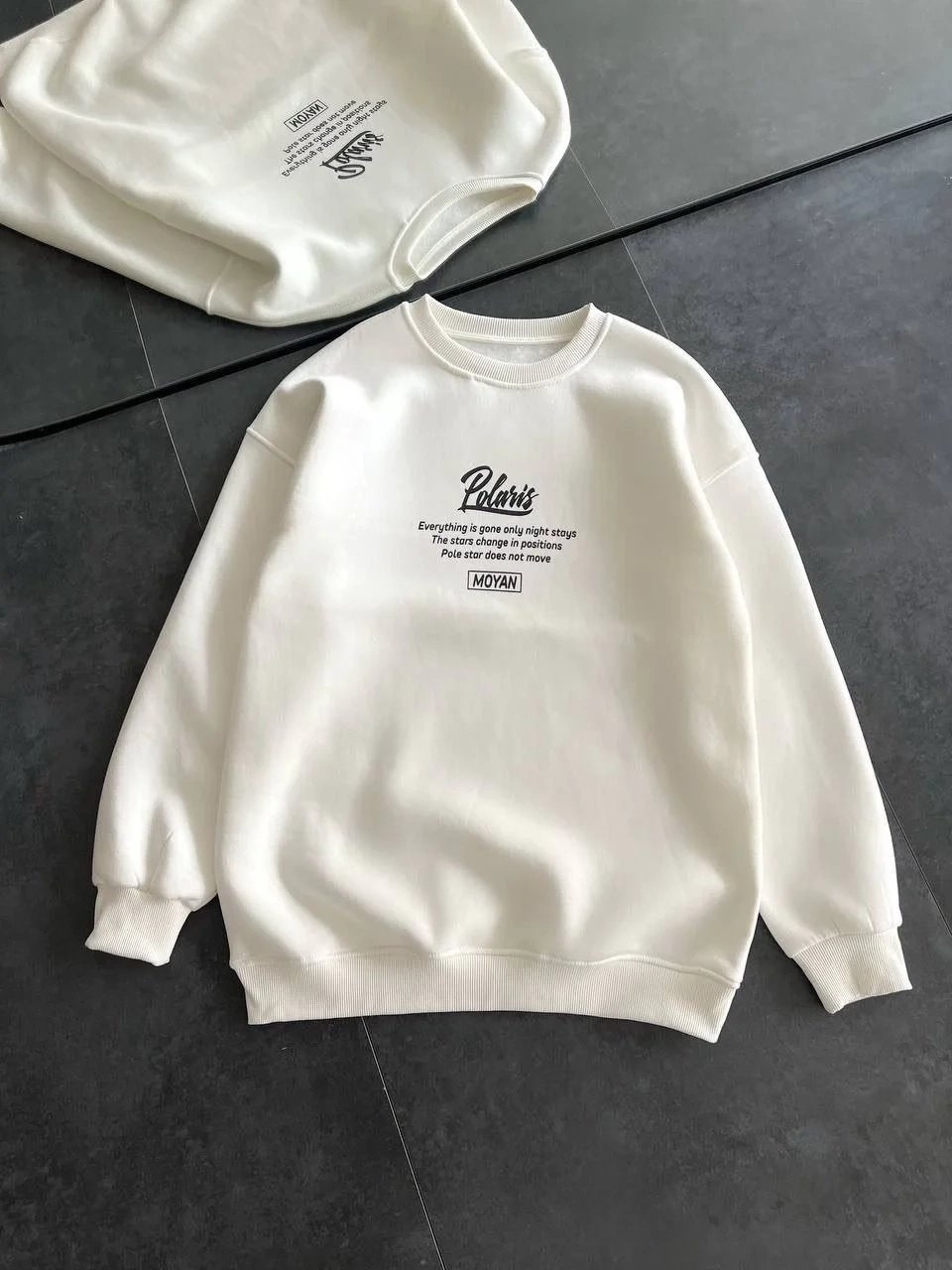 Γυναικείο Λευκό Oversize 3-κλωνο Βαμβακερό Φούτερ με Στρογγυλή Λαιμόκοψη, Print