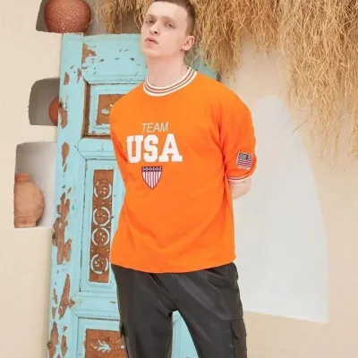 Машки портокалов oversize велосипед јака везена маица 1