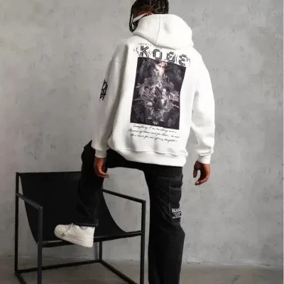 Muški crni oversize 3-nitni pamučni hoodie s printom i džepovima 2