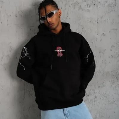Машки црн Oversize 3-нишки памучен дукс со качулка, печатење и џеб 5