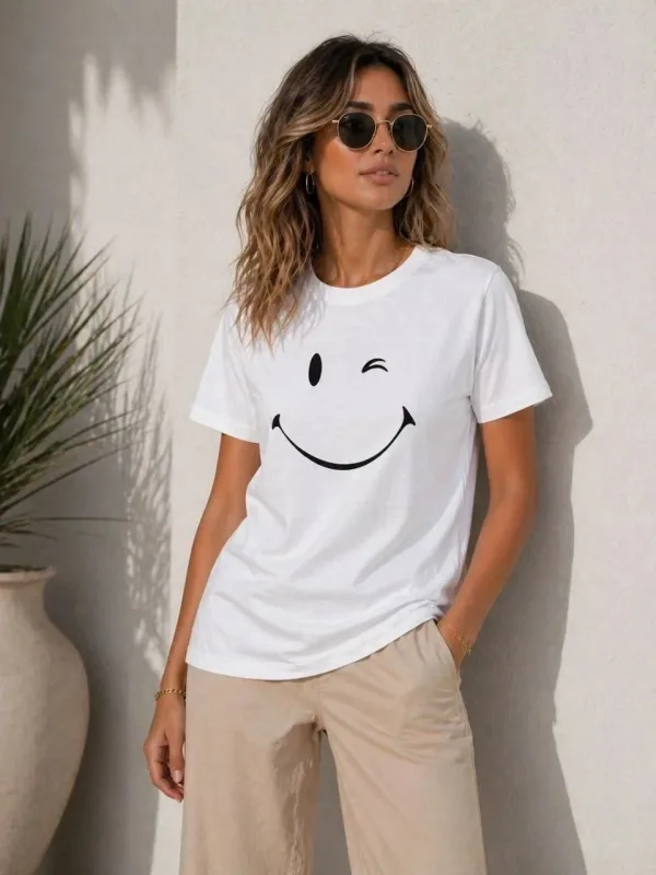Γυναικείο Λευκό Oversize Χαμογελαστό Πρόσωπο Τυπωμένο Κοντό Μανίκι Μπλουζάκι 3